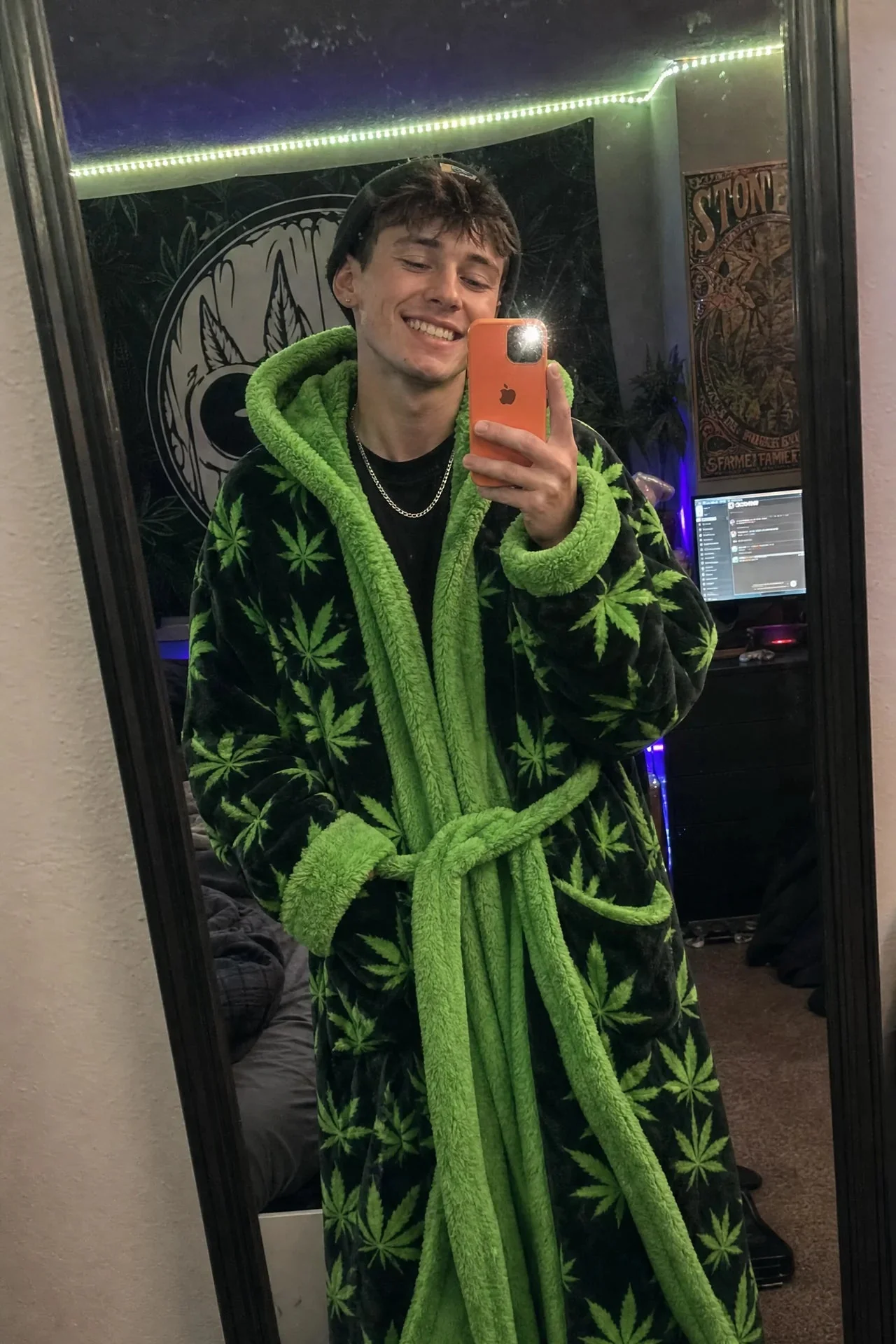 Photo from a Stoned Robe customer